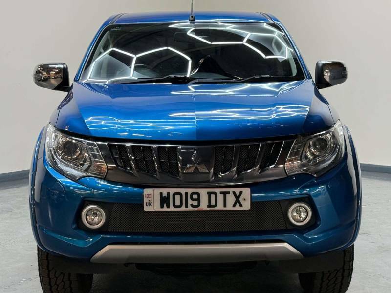 Mitsubishi L200 Barbarian X  #7