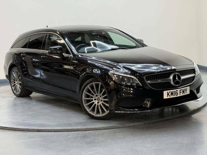 Mercedes-Benz CLS 2.1 Cls 220 D Amg Line Black