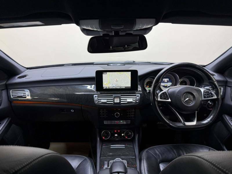 Mercedes-Benz CLS 2.1 Cls 220 D Amg Line Black #3
