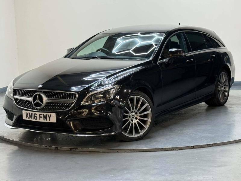 Mercedes-Benz CLS 2.1 Cls 220 D Amg Line Black #2