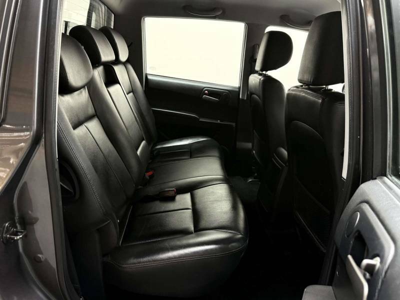 SsangYong Musso Ex Auto White #20