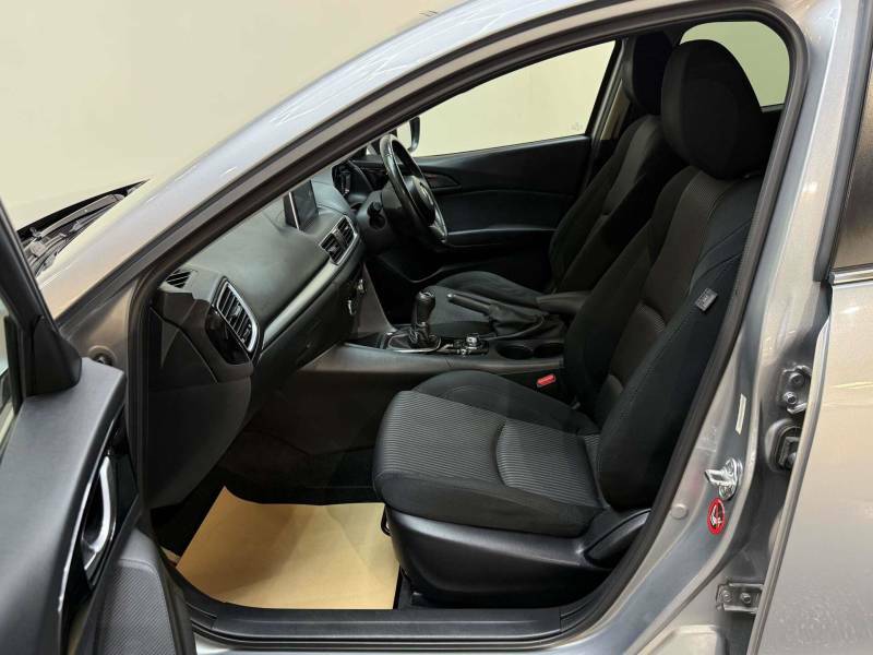 Mazda 3 1.6 Tamura Euro 5 White #28