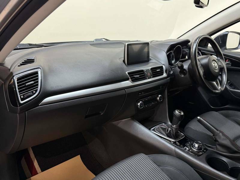 Mazda 3 1.6 Tamura Euro 5 White #29