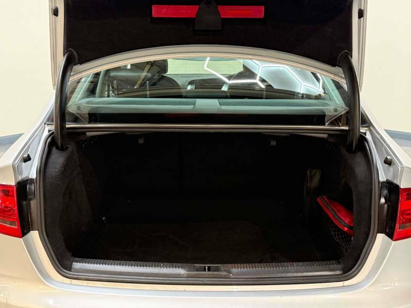 Audi A4 Saloon 2.0 Tdi Black Edition Euro 5 Ss 201 White #83