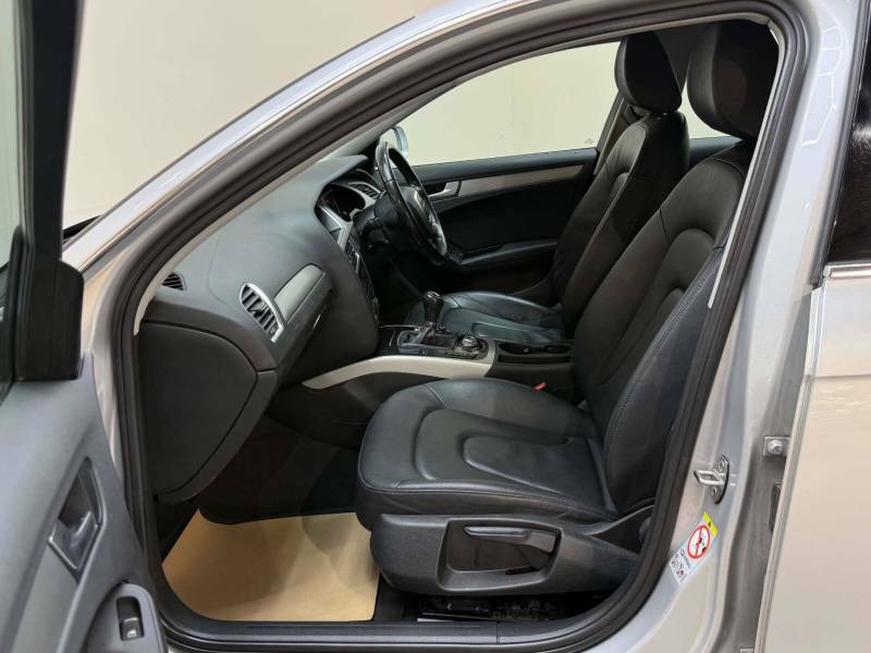 Audi A4 Saloon 2.0 Tdi Black Edition Euro 5 Ss 201 White #90