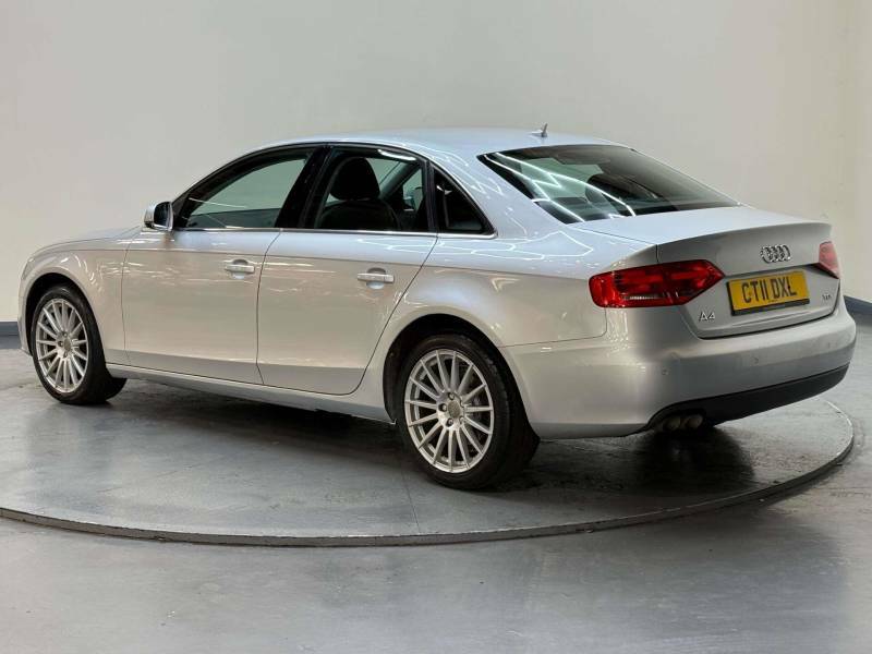 Audi A4 Saloon 2.0 Tdi Black Edition Euro 5 Ss 201 White #39