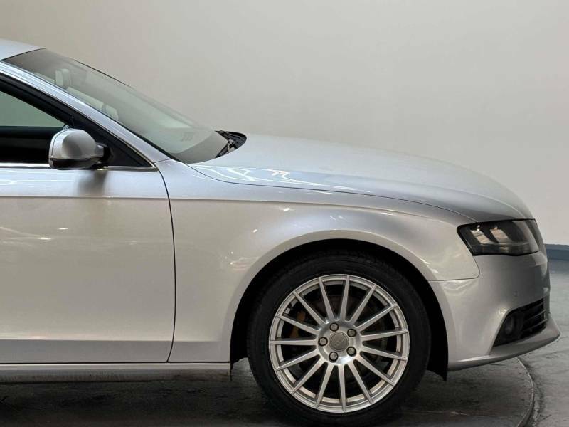 Audi A4 Saloon 2.0 Tdi Black Edition Euro 5 Ss 201 White #3