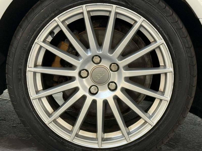 Audi A4 Saloon 2.0 Tdi Black Edition Euro 5 Ss 201 White #11