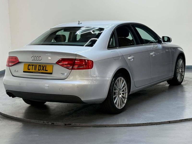 Audi A4 Saloon 2.0 Tdi Black Edition Euro 5 Ss 201 White #25