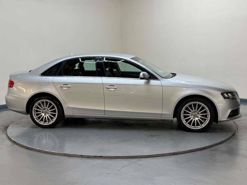 Audi A4 Saloon 2.0 Tdi Black Edition Euro 5 Ss 201 White #14