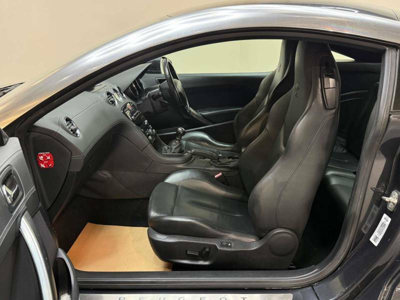Peugeot RCZ 1.6 Rcz Gt Thp 156 Grey #4