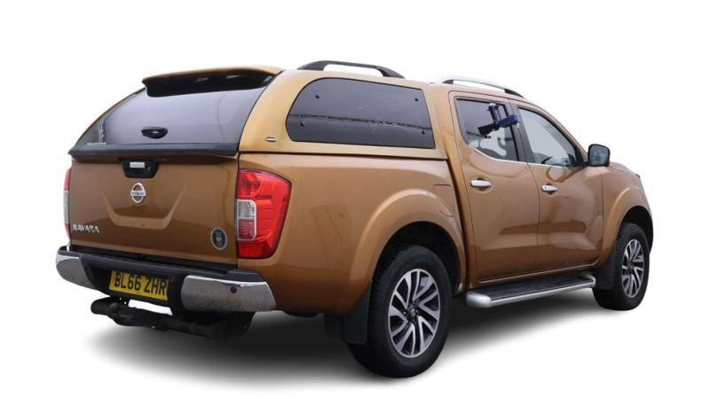 Nissan Navara 2.3 Navara Tekna Dci 4Wd Yellow #3