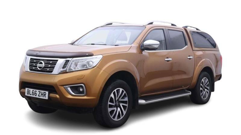 Nissan Navara 2.3 Navara Tekna Dci 4Wd Yellow