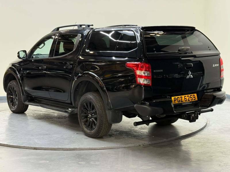 Mitsubishi L200 2.4 L200 Barbarian Black Di-d 4Wd Black #5