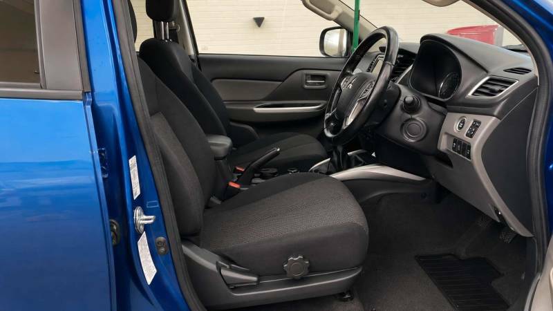 Mitsubishi L200 2.4 L200 Titan Di-d 4Wd Blue #3