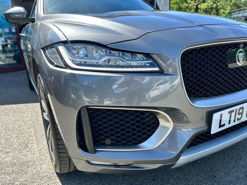 Jaguar F-Pace 3.0 D300 V6 S Suv Awd Euro 6 Ss Grey #3