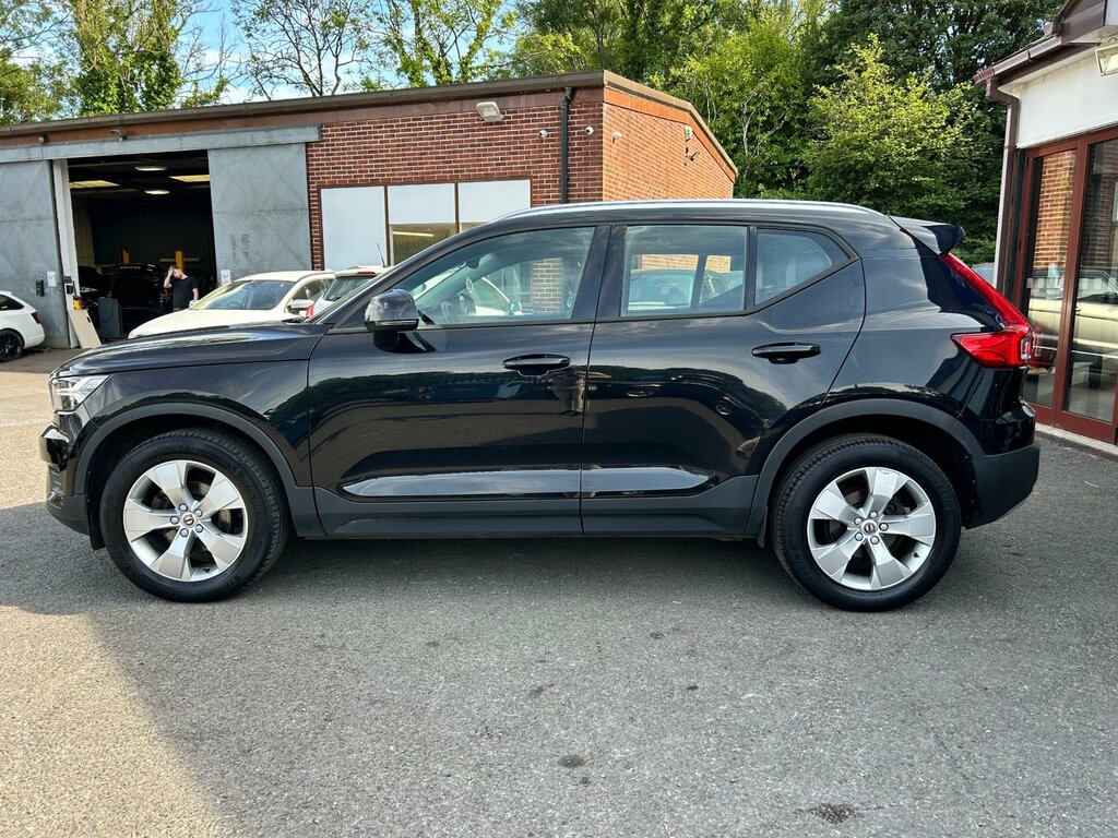 Volvo XC40 1.5 T3 Momentum Suv Euro 6 Ss Black #5
