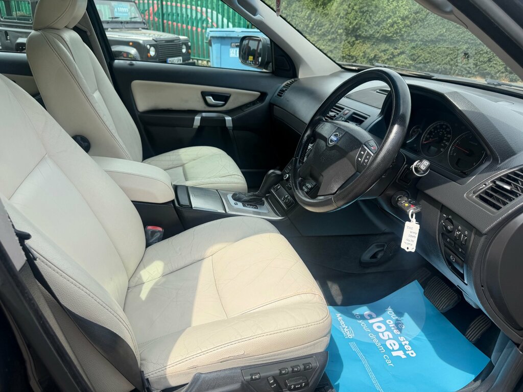 Volvo XC90 2.4 D5 Se Awd Silver #11