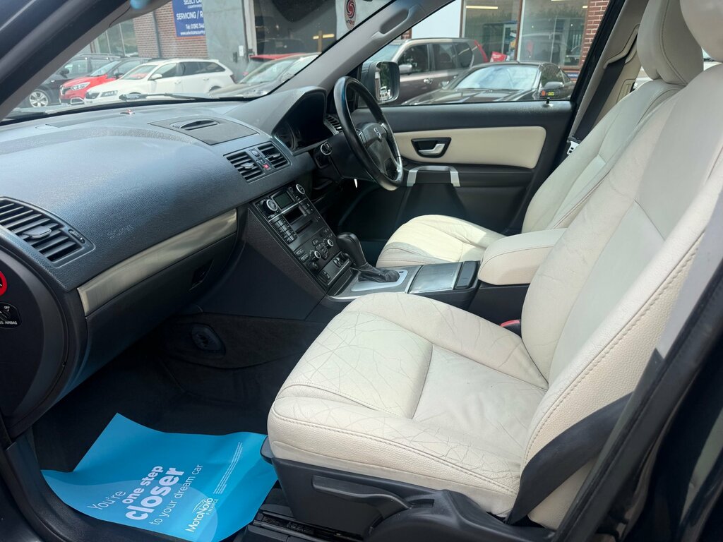 Volvo XC90 2.4 D5 Se Awd Silver #30