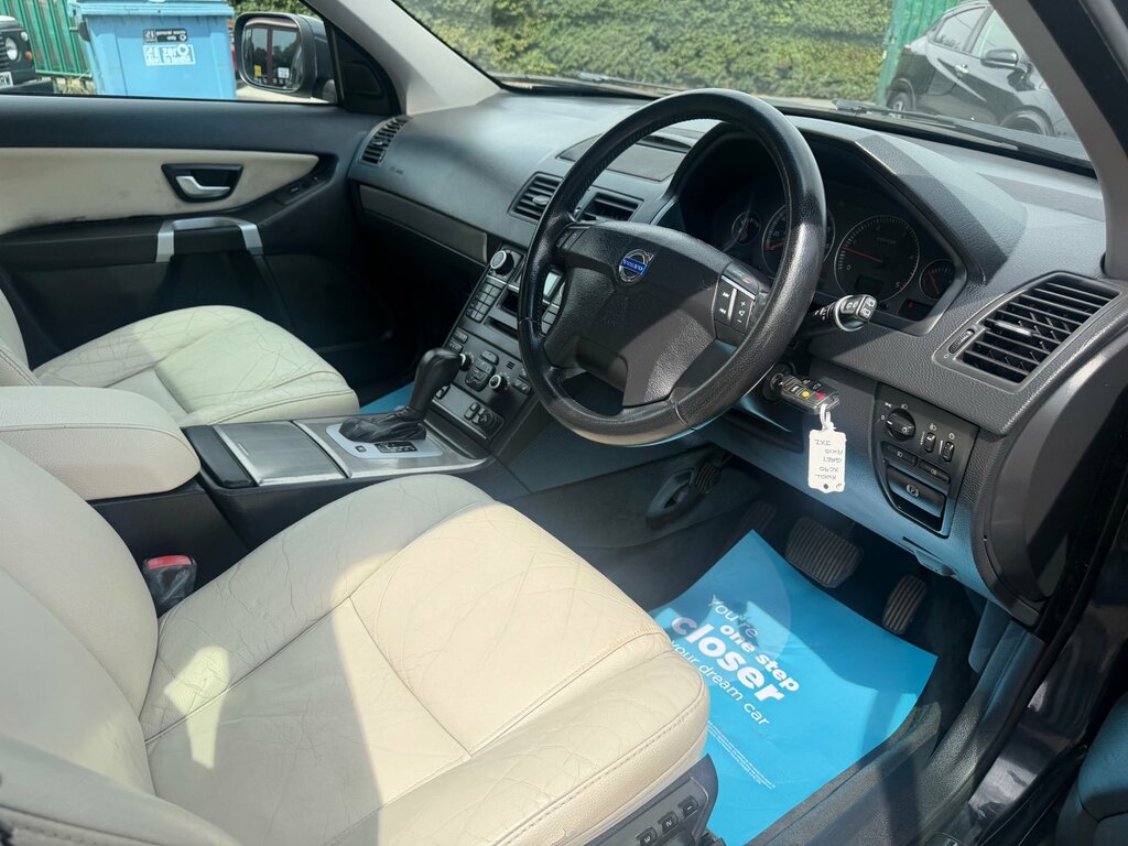 Volvo XC90 2.4 D5 Se Awd Silver #10