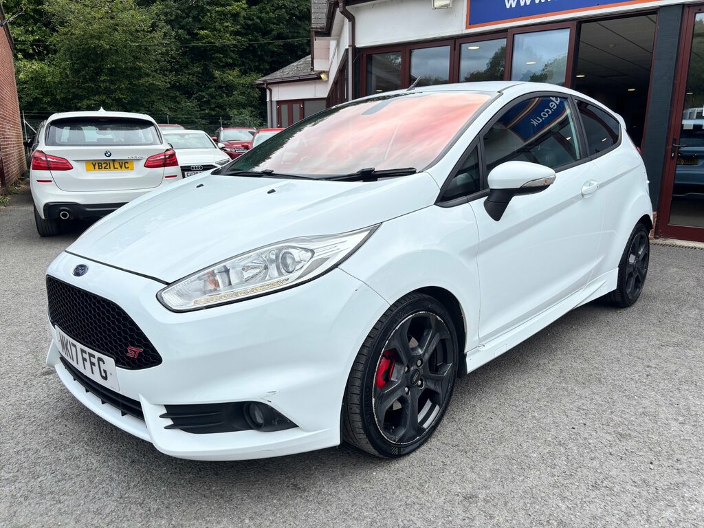 Ford Fiesta 1.6T Ecoboost St-3 Hatchback Eur White #4