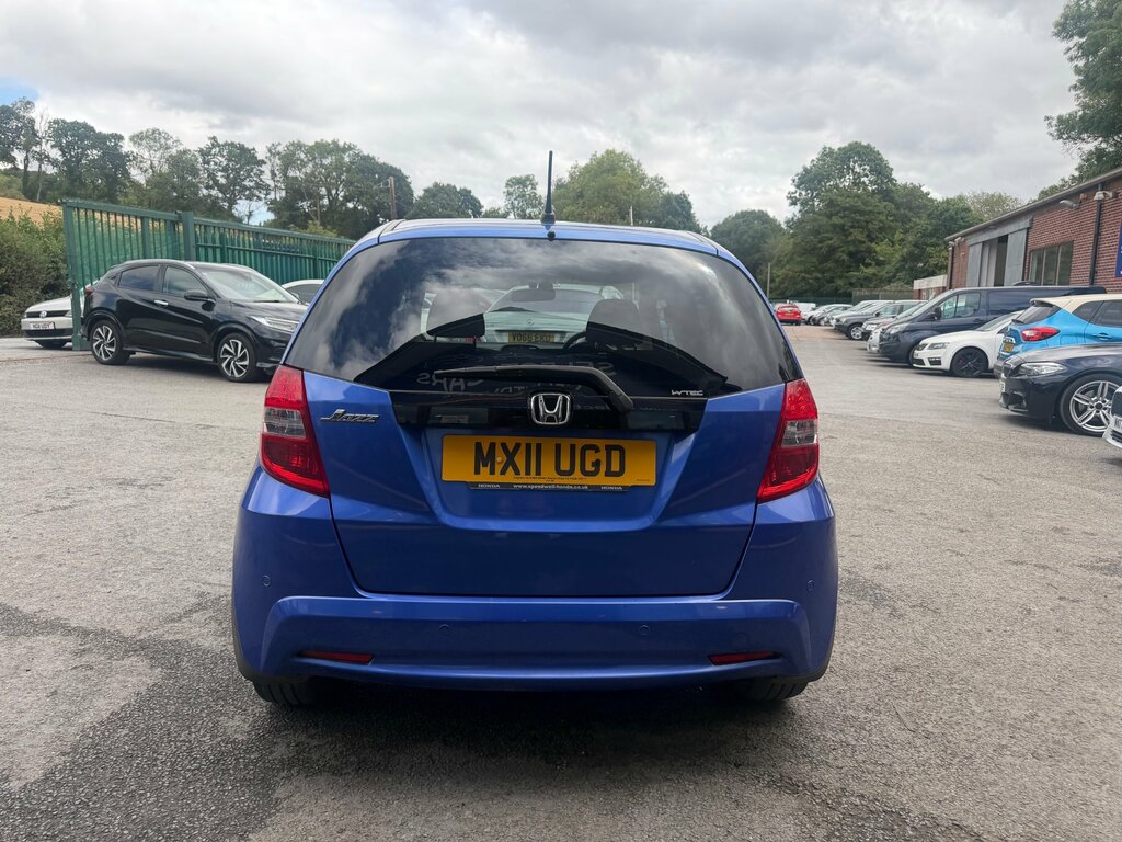 Honda Jazz 1.3 I-vtec Es 98 Bhp Blue #7