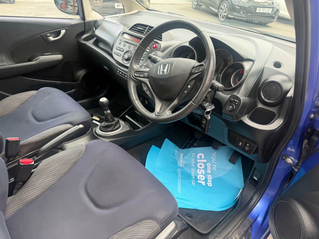 Honda Jazz 1.3 I-vtec Es 98 Bhp Blue #10