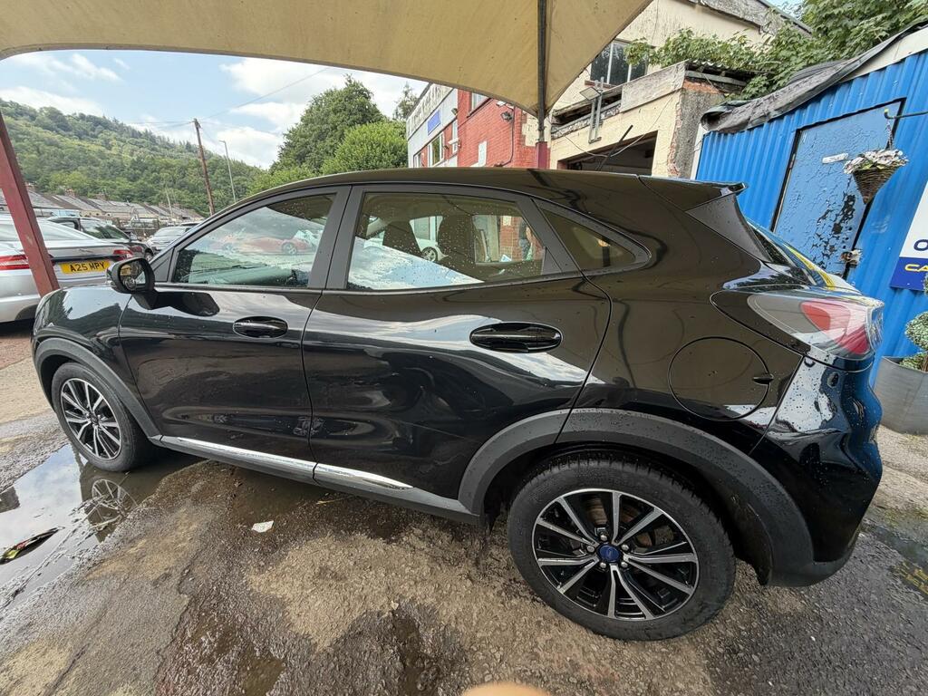 Ford Puma Suv 1.0 T Ecoboost Mhev Titanium 202070 YH70UAP Black #4