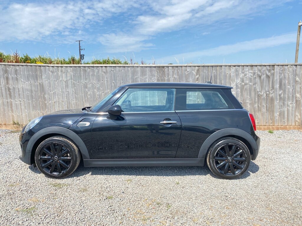 Mini Hatch 1.5 Cooper Hatchback Euro 6 Ss BT65UEF Black #5