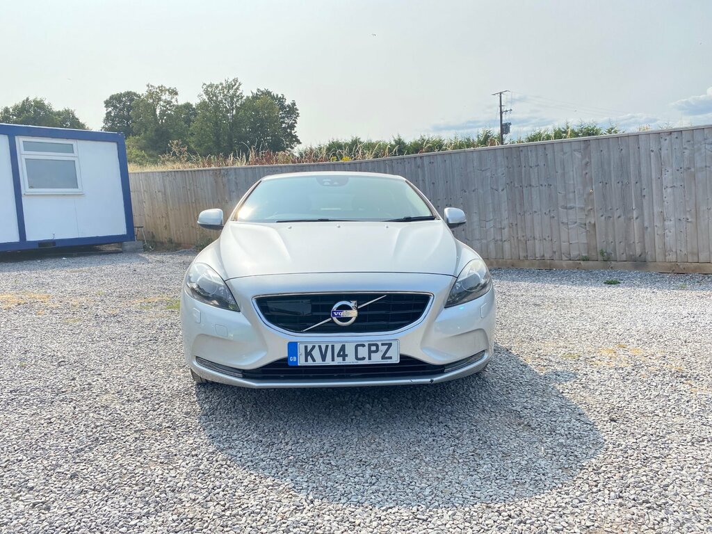 Volvo V40 1.6 D2 Se Lux Nav Hatchback Euro KV14CPZ Silver #2