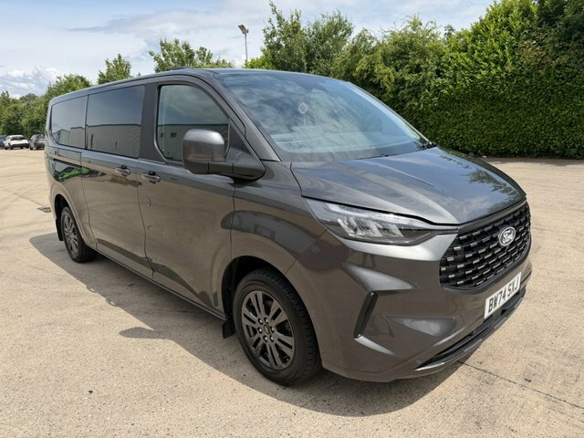 Ford Tourneo Custom 320 Ecoblue Titanium Luxe Grey