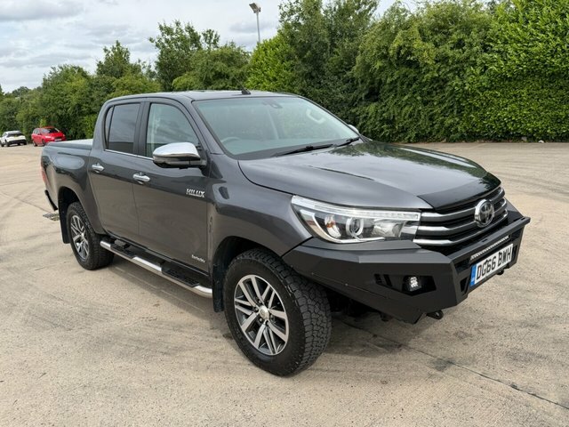 Toyota HILUX D-4d Invincible Pickup Double Grey