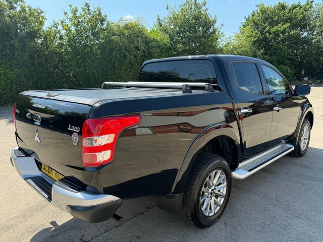 Mitsubishi L200 Di-d Dc Warrior Pickup Black #3