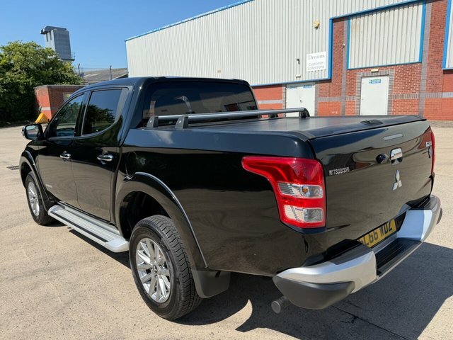Mitsubishi L200 Di-d Dc Warrior Pickup Black #4