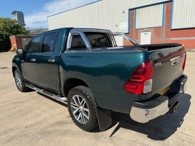 Toyota HILUX D-4d Invincible Pickup Double Green #4