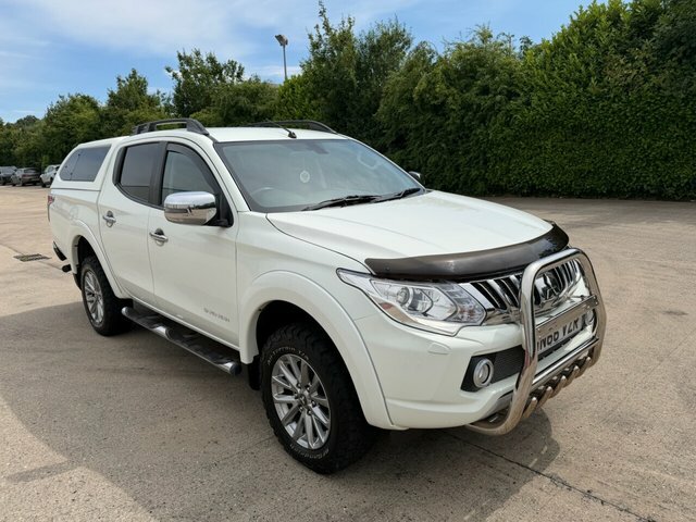 Mitsubishi L200 Di-d Dc Barbarian Pickup White
