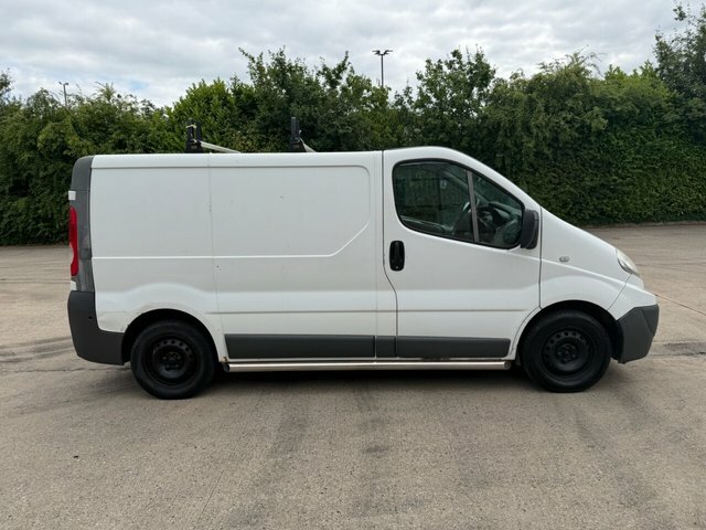 Renault Trafic Dci Sl27 Eco Panel White #5