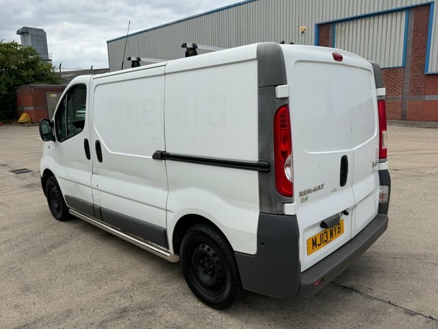 Renault Trafic Dci Sl27 Eco Panel White #4