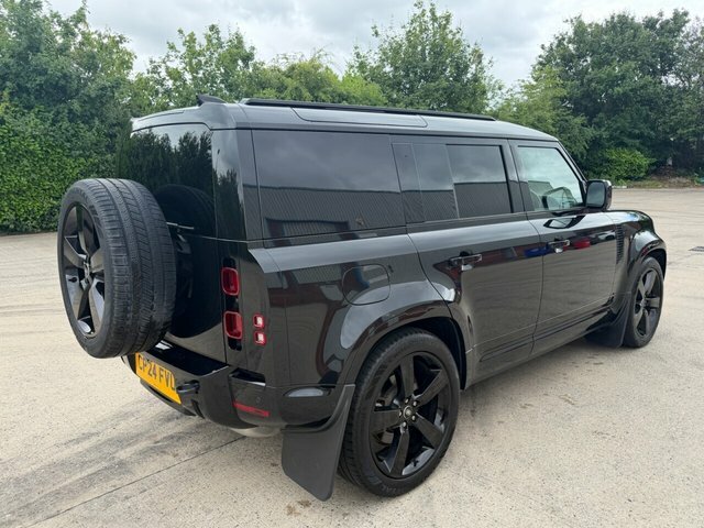 Land Rover Defender 110 D300 Mhev X-dynamic Hse CP24FVU Black #3
