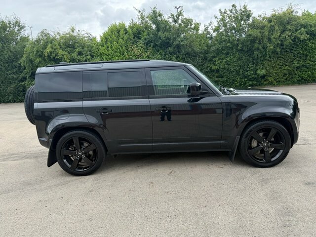 Land Rover Defender 110 D300 Mhev X-dynamic Hse CP24FVU Black #5