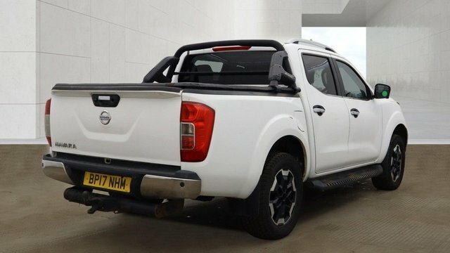 Nissan Navara Dci Tekna Pickup Double White #4