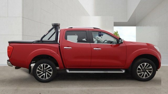 Nissan Navara Dci Tekna Pickup Double Red #5