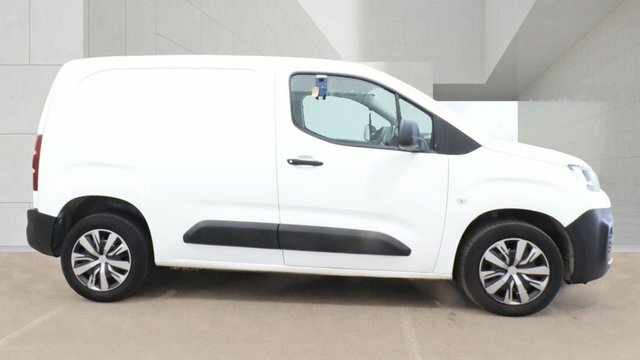 Citroen Berlingo Bluehdi 1000 Enterprise M White #4