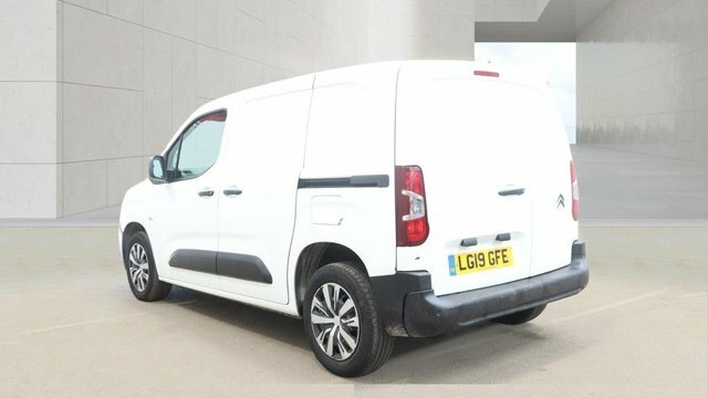 Citroen Berlingo Bluehdi 1000 Enterprise M White #2