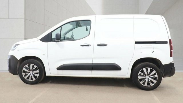 Citroen Berlingo Bluehdi 1000 Enterprise M White #5