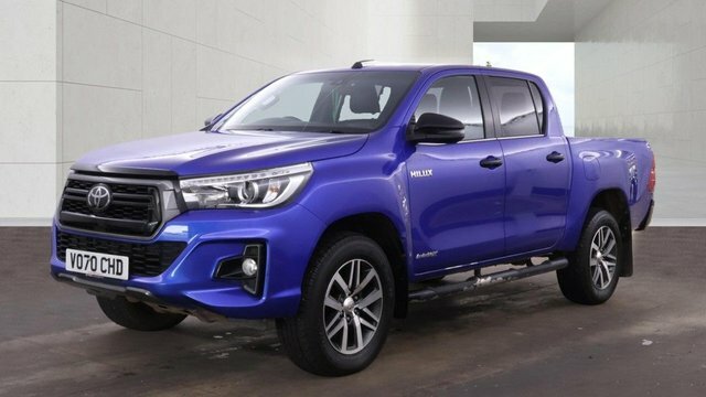 Toyota HILUX D-4d Invincible X Pickup Blue