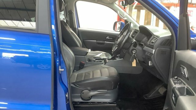 Volkswagen Amarok Tdi V6 Highline Pickup Blue #3