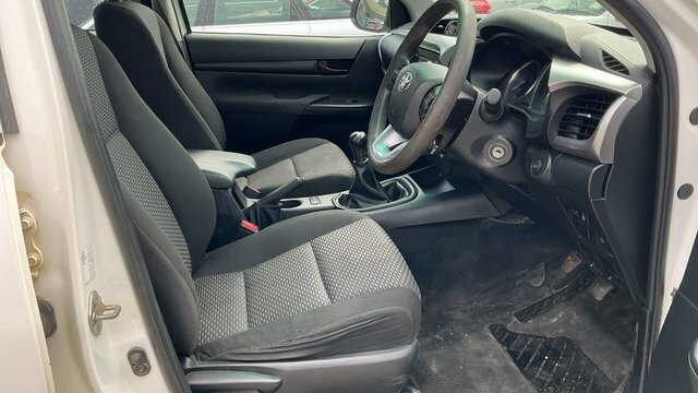 Toyota HILUX Active 4Wd D-4d Ecb  #4
