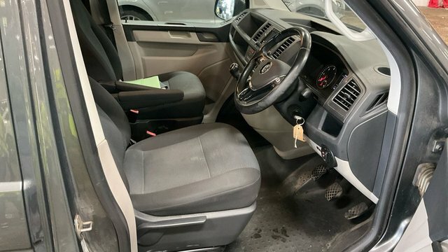Volkswagen Transporter Bitdi T32 Bluemotion Tech Grey #3
