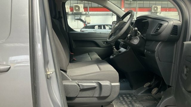 Vauxhall Vivaro Turbo D 2700 Pro Grey #4